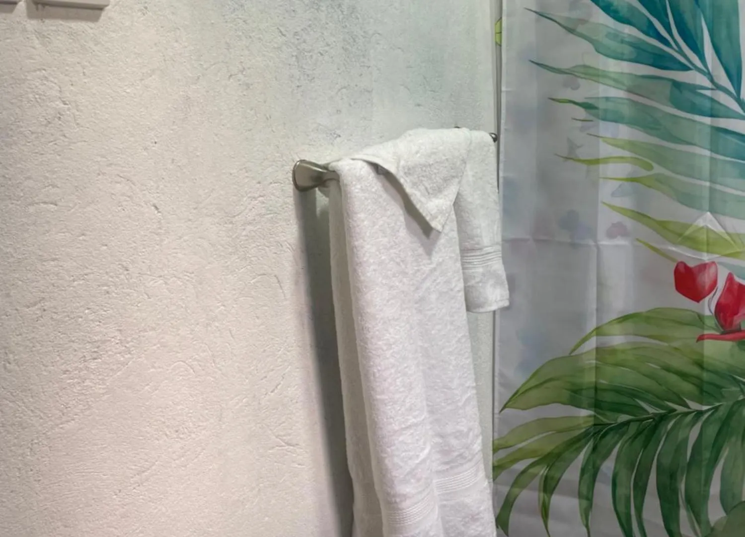 Cool Breeze Suites Cliftons セントビンセントおよびグレナディーン諸島